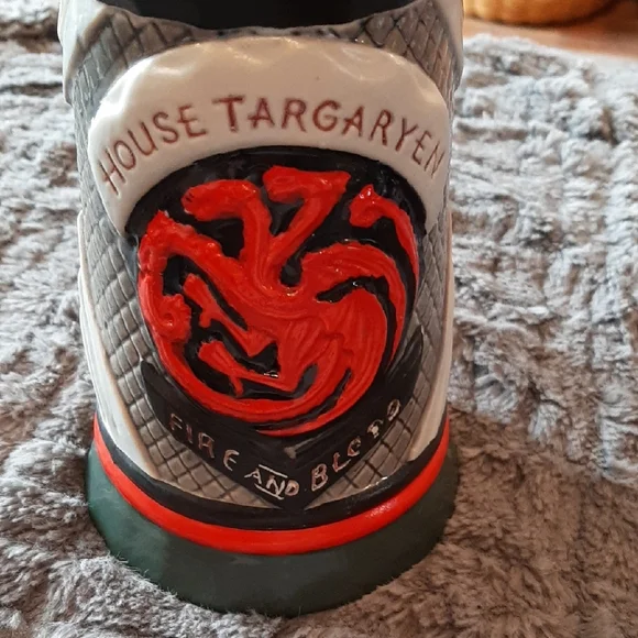 Underground House Targaryen Game of Thrones Mug - Picture 9 of 9